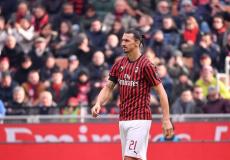 اللاعب زلاتان إبراهيموفيتش نجم ميلان الإيطالي