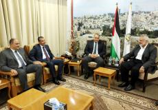 رئيس المكتب السياسي لحركة حماس إسماعيل هنية يلتقي الوفد المصري