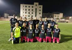 فريق نادي ذنابة لكرة القدم بالزيّ الرياضي