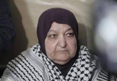 الرئيس عباس يهاتف المناضلة ام ناصر حميد 