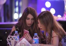 شاهد: هكذا تحرش شبان سعوديين بفتاة غير محتشمة 