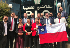 عشراوي تستقبل وفدا تشيليا في رام الله