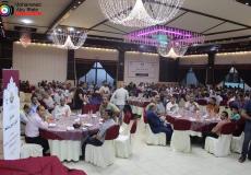 'أمواج' تقيم حفل إفطار جماعي للأسرة الرياضية في غزة