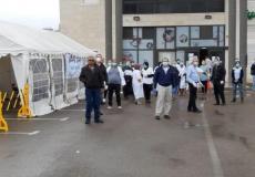 محطة فحص الكورونا في عيادة كلاليت أم الفحم 