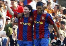 ميسي ورونالدينيو