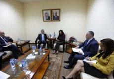 وكيل وزارة العمل سامر سلامة وفدا من البنك الدولي برئاسة كريستوبال ريدو