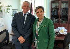حنان عشراوي تستقبل سفير سلوفينيا 