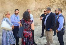 أبو كشك وممثل الاتحاد الأوروبي يتفقدا بركة البطرك بالقدس