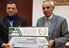 هيئة عالمية تبدأ بصرف مستحقات مالية لآلاف الأيتام بالضفة