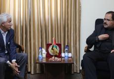 صيدم: التربية هي الداعم الأول للصناعات الوطنية