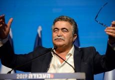 عمير بيرتس -  رئيس حزب العمل الاسرائيلي