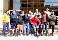 أشخاص من ذوي الاعاقة في مستشفى حمد بغزة