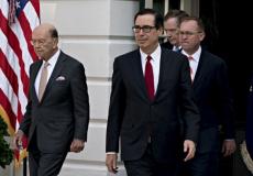 وزير الخزانة الأمريكي ستيفن منوشين .