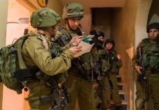 قوات الاحتلال تقتحم منزلا بالضفة الغربية -أرشيفية