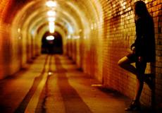 اعتقال أعضاء شبكة إسرائيلية استوردت النساء للبغاء