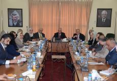 التشريعي يجتمع مع مؤسسات القطاع المالي حول الضمان الإجتماعي