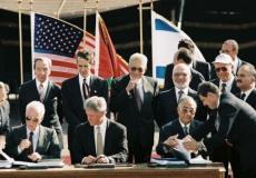 من أرشيف توقيع معاهدة السلام عام 1994