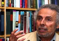 وفاة الشاعر العراقي فوزي كريم