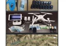 الاحتلال يزعم محاولة تهريب هواتف وأموال للأسرى عبر طوافة