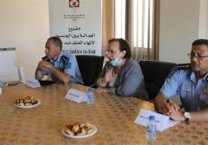 طاقم شؤون المرأة برام الله يعقد ورشة عمل مع قيادة الشرطة