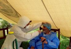 سحب عينة من الباكستاني عزيز عبد العليم