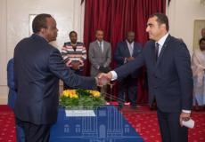 السفير شبات يقدم أوراق اعتماده كسفير فوق العادة للرئيس الكيني