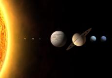 الكواكب حول الشمس- تعبيرية