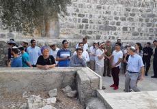 مستوطنون يقتحمون الأقصى 