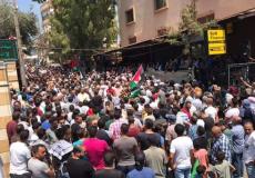 الاف الفلسطينيين يشاركون في مسيرات غاضبة بلبنان