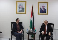 العسيلي يبحث مع القنصل البريطاني الأوضاع في فلسطين