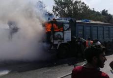 احتراق شاحنة على طريق صلاح الدين وسط قطاع غزة