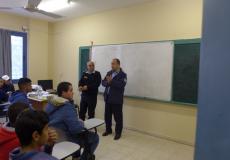 تنظيم محاضرات توعوية شرطية لطلبة مركز التدريب المهني في قلقيلية