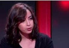 شاهد سقوط الفنانة نسرين الراضي أثناء تكريمها