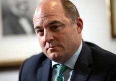 وزير الدفاع البريطاني يصف إصابته بكورونا بالتجربة المروعة