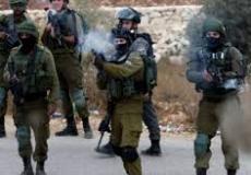 جنود الاحتلال يطلقون الرصاص وقنابل الغاز- أرشيفية