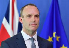 دومينيك راب الوزير البريطاني لشؤون الانسحاب من الاتحاد الأوروبي يتحدث خلال مؤتمر حزب المحافظين في برمنجهام يوم الاثنين