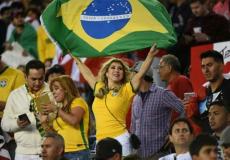 مشجعة برازيلية في مونديال روسيا 2018