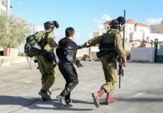 الاحتلال يعتقل شابا غرب بيت لحم -ارشيف-