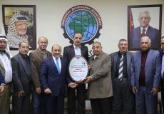 جمعية رجال الأعمال تكرم الحساينة