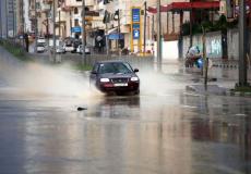سقوط أمطار في مدينة غزة