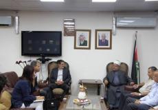 الأوقاف والصليب الأحمر يبحثان سبل التعاون المشترك