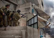 اقتحام قوات الاحتلال لمنازل فلسطينية - توضيحية