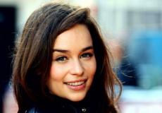 إميليا كلارك 