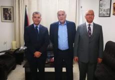 الرجوب يكرم القنصل المصري العام لانتهاء مهام عمله ويستقبل القنصل الجديد