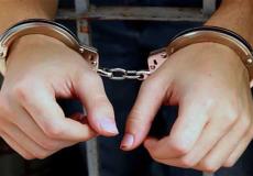 القبض على فتاة امتهنت التسول بغرض السرقة بضواحي القدس