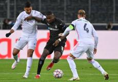 جانب من المبارة ريال مدريد الإسباني مع بوروسيا مونشنجلادباخ الألماني