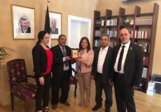 وفد من الجبهة الديمقراطية  يزور ممثلية منظمة التحرير الفلسطينية في ألمانيا