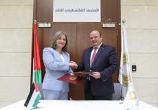 النقد والسياحة توقعان مذكره تفاهم لإنشاء متحف فلسطيني