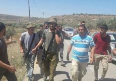 مستوطنون يعتدون على المواطنين في قصرة 