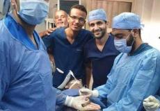 لن تصدق .. هذا ما استخرجه أطباء من بطن أحد المرضى